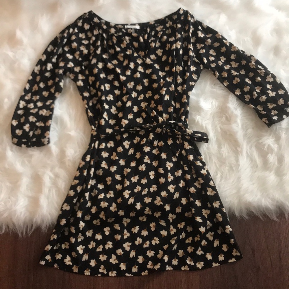 Soprano 3/4 length sleeve silk dress